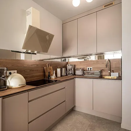 Rentplanet - Kepa Mieszczanska Ii 아파트